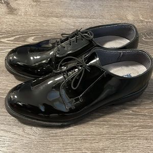 Mens size 11.5 Bates Dress Shoes